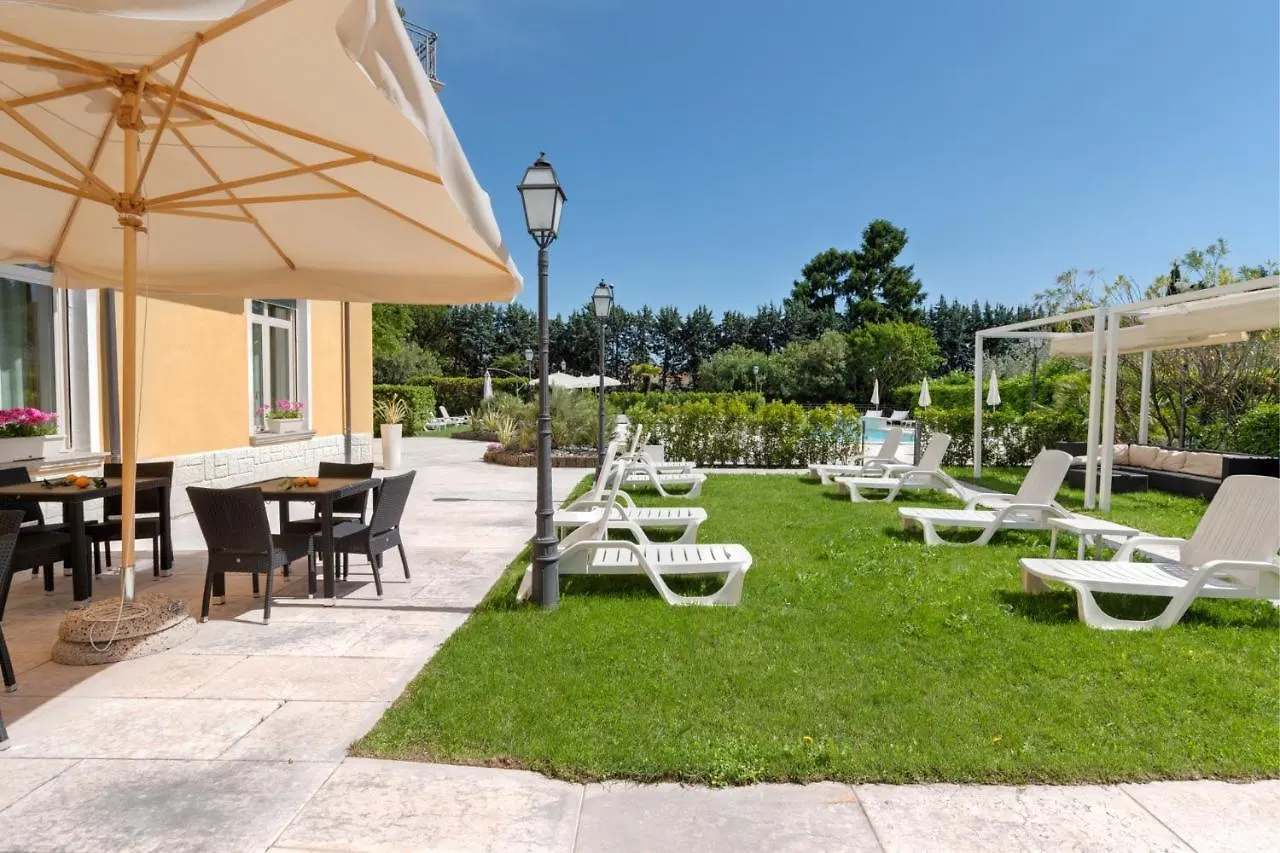 Hotel Galeazzi Gardone Riviera 4*,  Italie