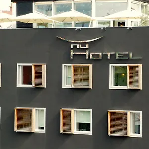 Nu 4*, Milano Italia