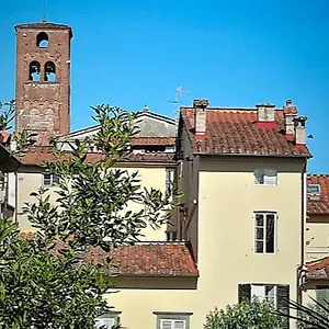 La Butterfly Relais , Lucca Italia