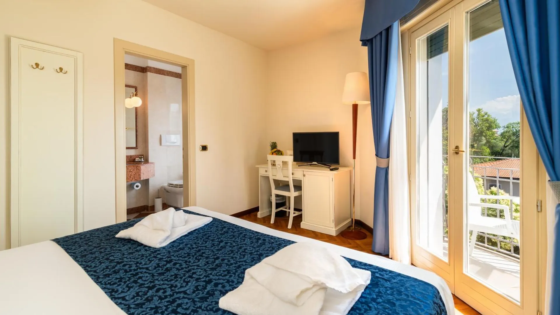 ****  Hotel Galeazzi Gardone Riviera Italy